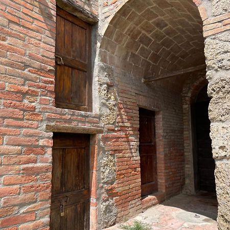 Montevenere 83 Villa Chiusi Bagian luar foto
