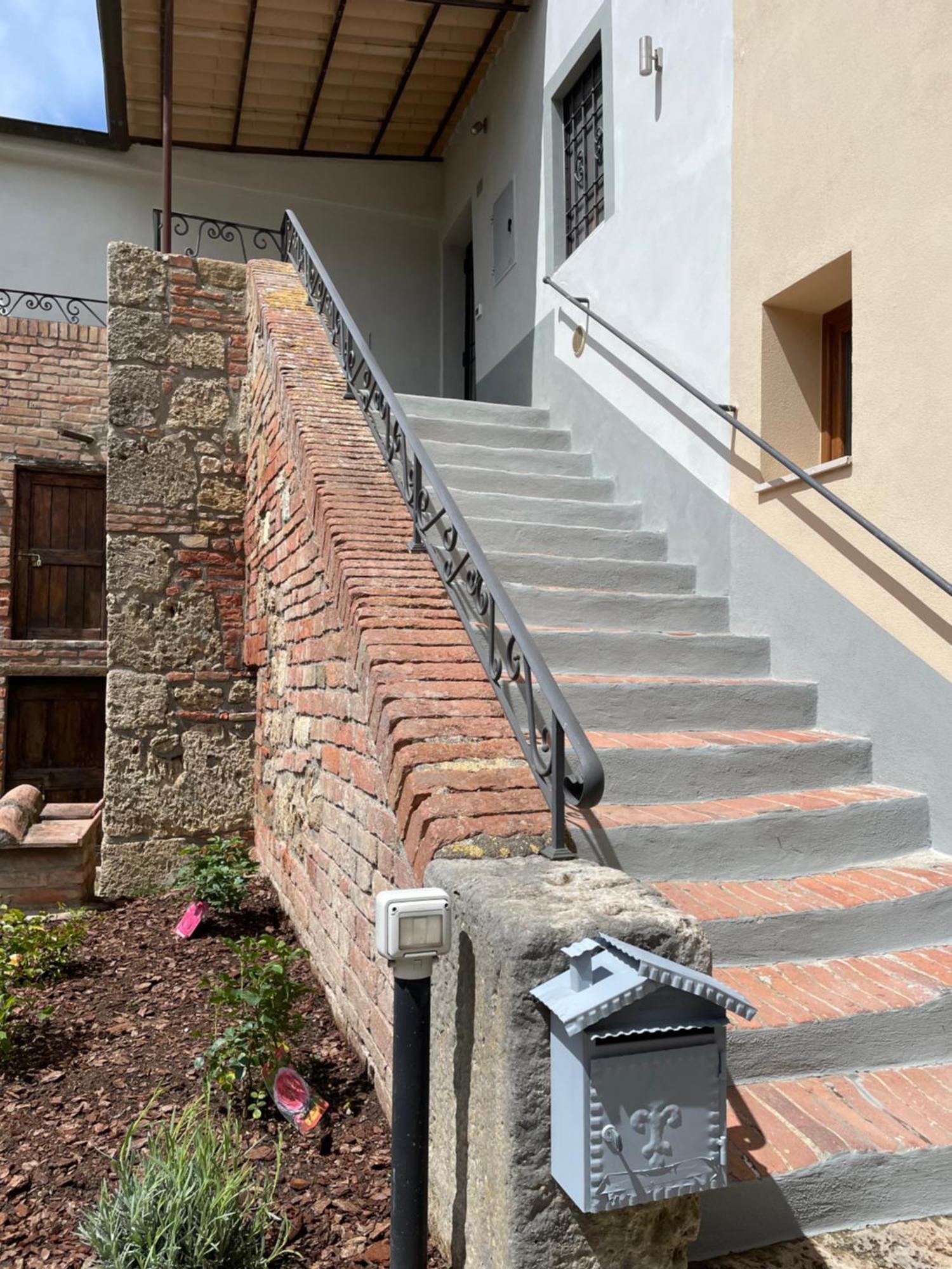 Montevenere 83 Villa Chiusi Bagian luar foto